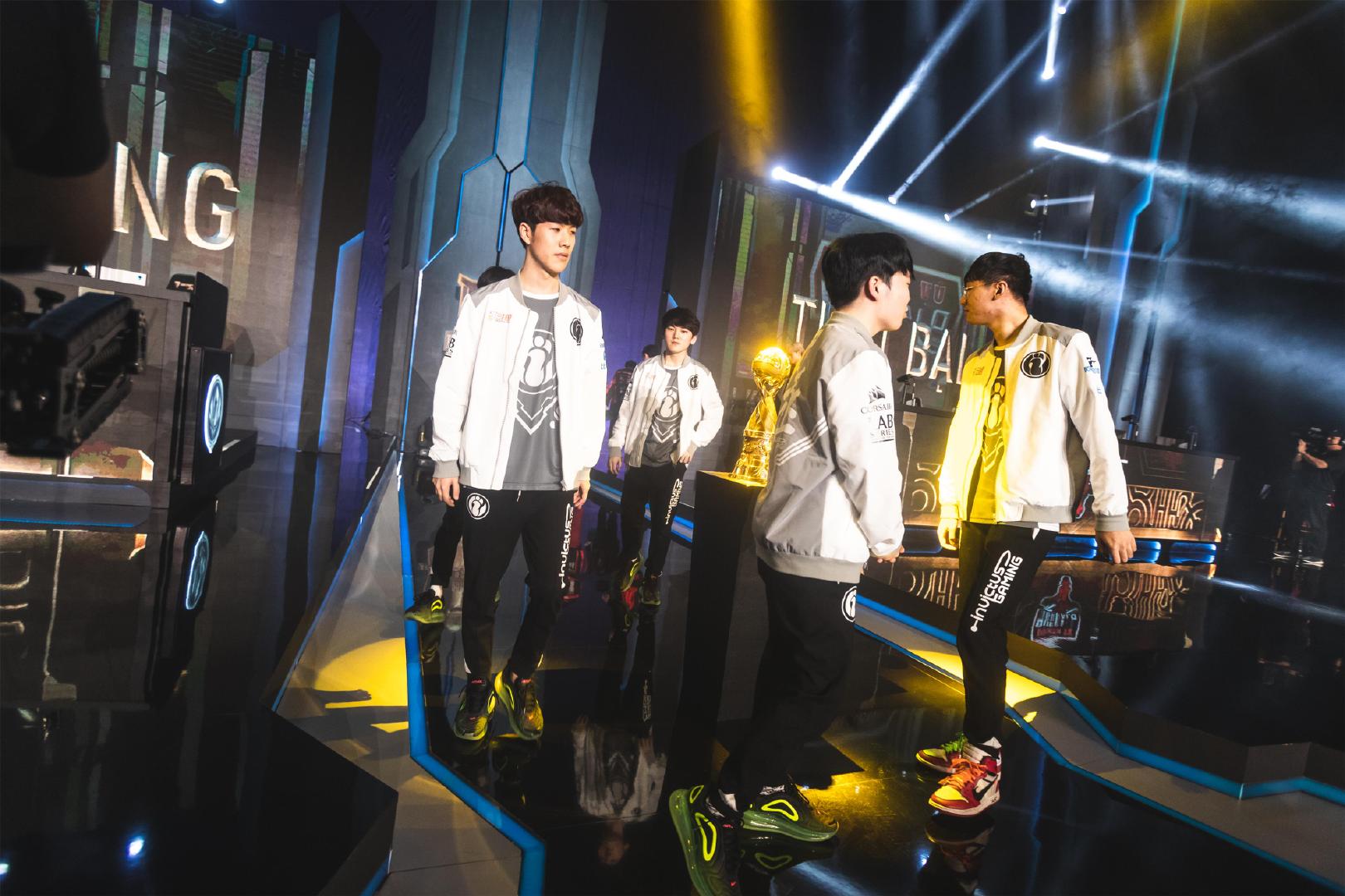 NAVI将面对FlyQuest， B8 将在StarLadder布达佩斯Major 2025第二阶段揭幕战中与Liquid交锋